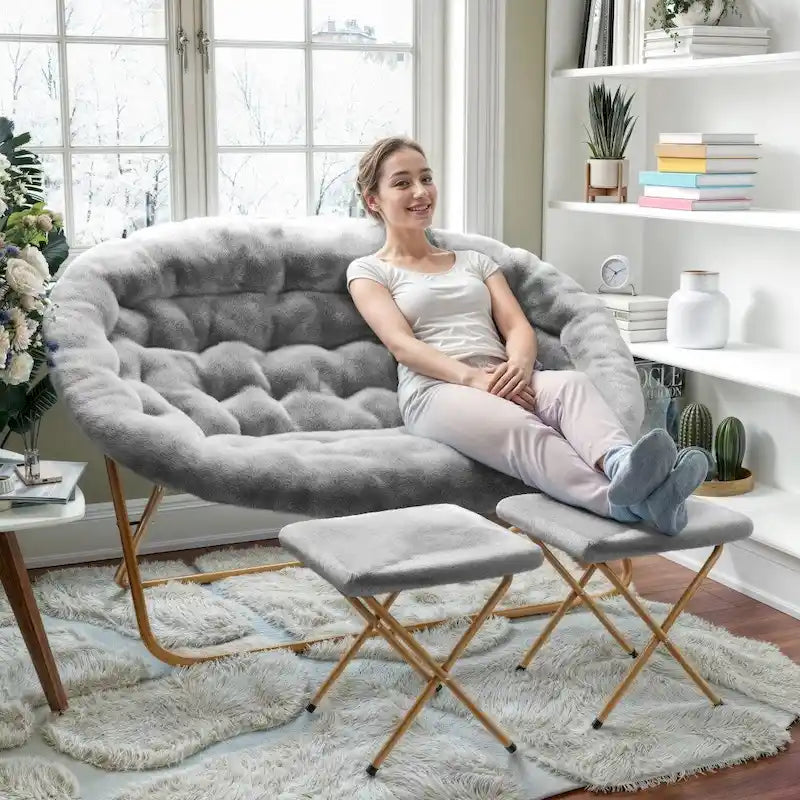 Chaise soucoupe double pliable en fourrure synthétique avec 2 poufs